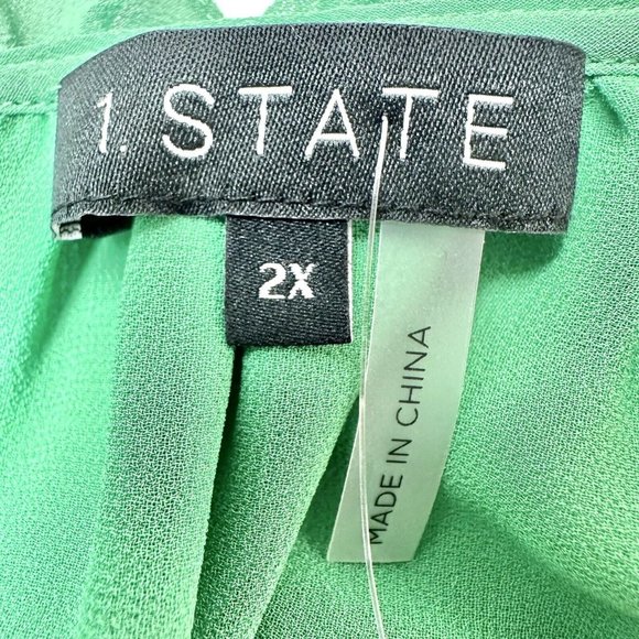 1. State Top Women's 2X Green Preble Cold Shoulder Long Sleeve V-neck NWT - Picture 6 of 10